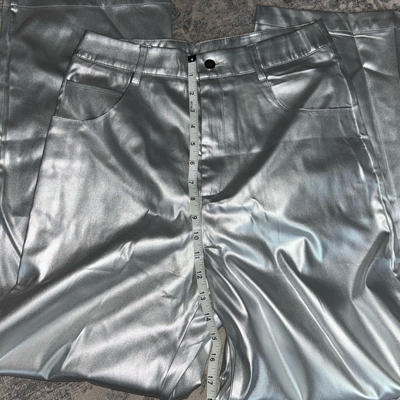 Commence Metallic Leather Straight Leg Pant - Picture 5 of 9